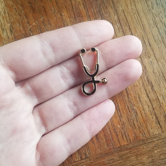NWOT Adorable Gold Stethoscope Pin - Picture 9 of 12